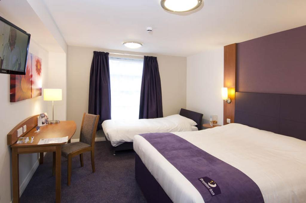 Premier Inn Reading Central חדר תמונה