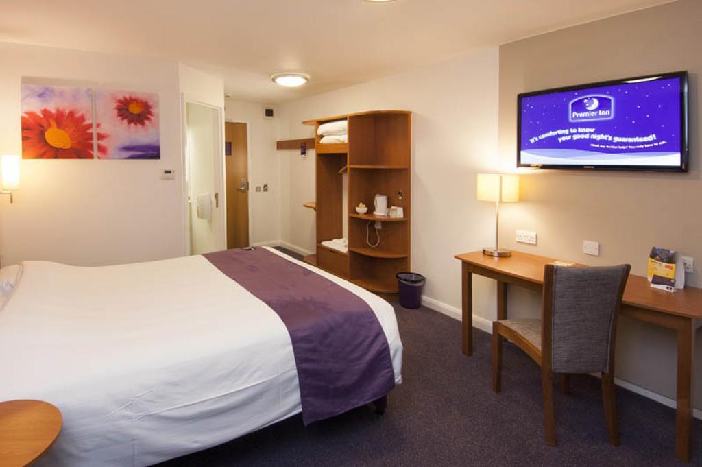 Premier Inn Reading Central מראה חיצוני תמונה