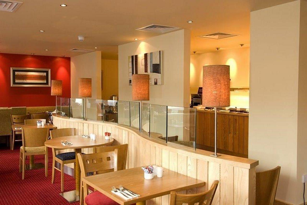 Premier Inn Reading Central מראה חיצוני תמונה