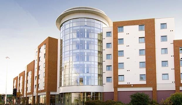 Premier Inn Reading Central מראה חיצוני תמונה